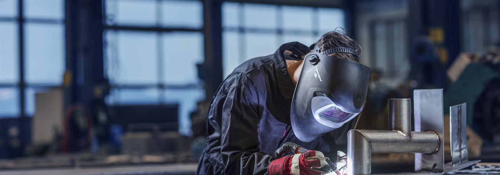 Optimar worker Optimar worker